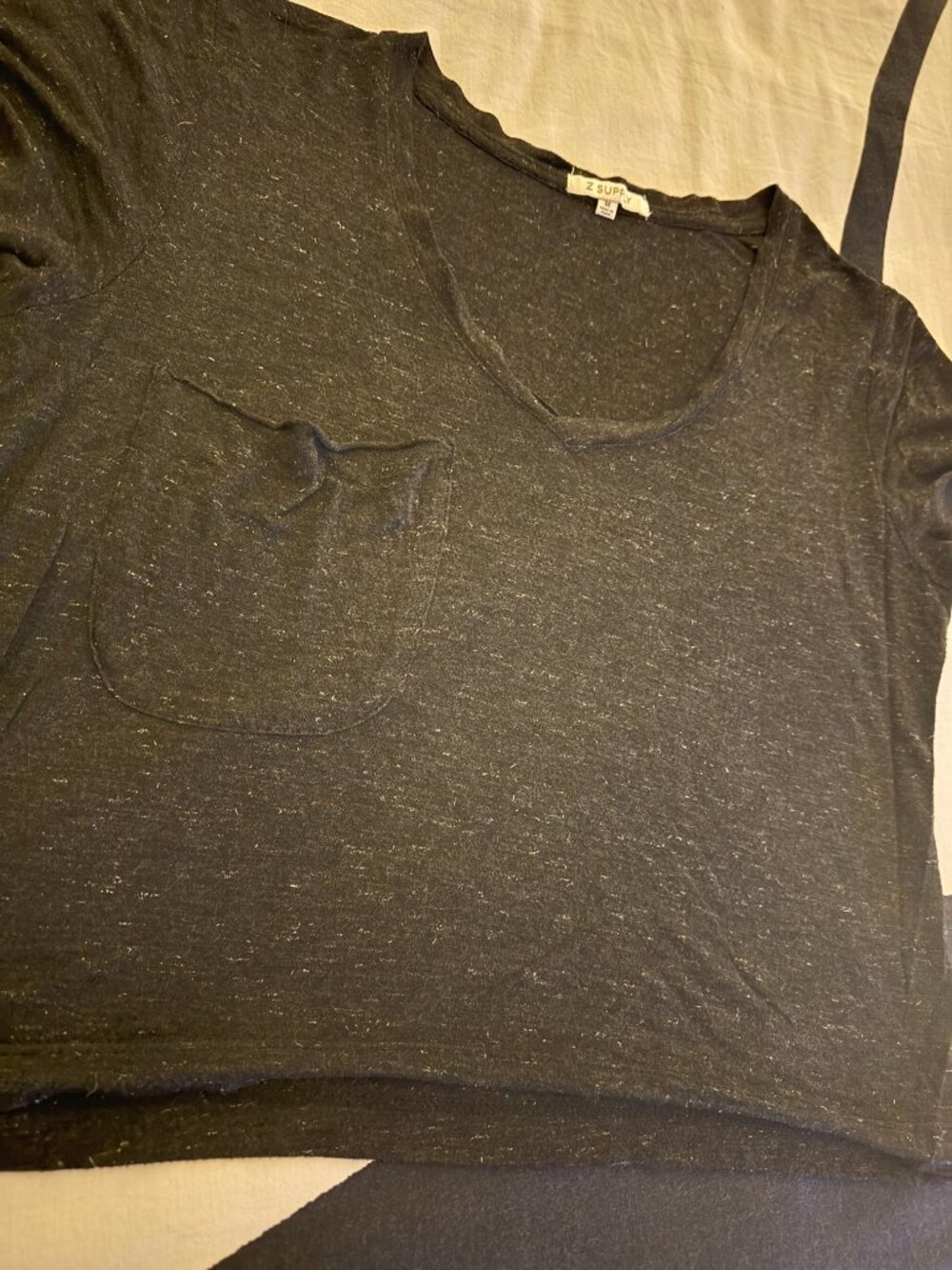 Z Supply Classic Skimmer Sparkle Tee in Black | Casual Everyday Basic M - Picture 8 of 9